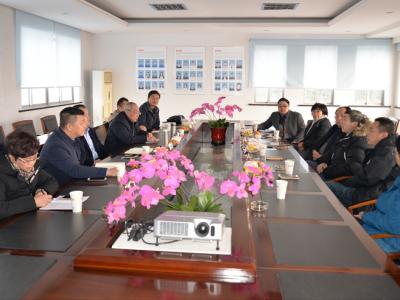 欢迎博士们回家！尊龙官方网站涂料博士团队新春座谈会
